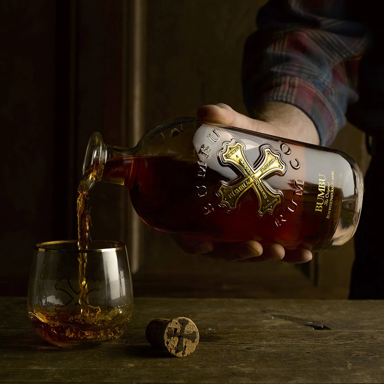 Bumbu Original Barbados Rum Flavour Spirit (Rum Basis) 40% 0,7l 4 Bumbu Original Barbados Rum Flavour Spirit (Rum Basis) 40% 0,7l – Bild 2