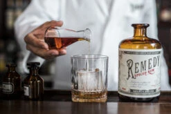 Remedy Elixir Rum Liqueur 34% 0,7l -Spirituosen Verkaufsladen 13023 remedy elixir rum liqueur 34 0 7l mood 5 bce3